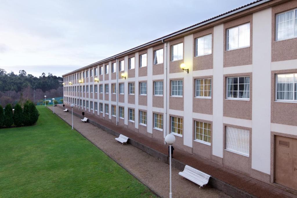 Residencia Universitaria Resa Siglo XXI Culleredo Zewnętrze zdjęcie